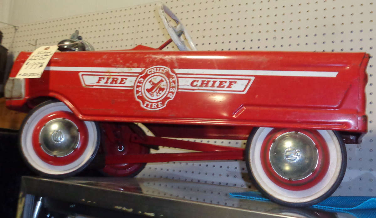 Antique Pedal Car Fire Chief - Antique Cars Blog