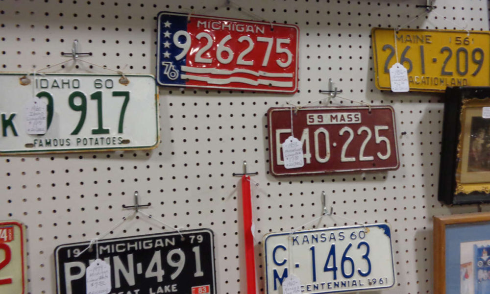 Vintage Automobile License Plates – Antique Warehouse